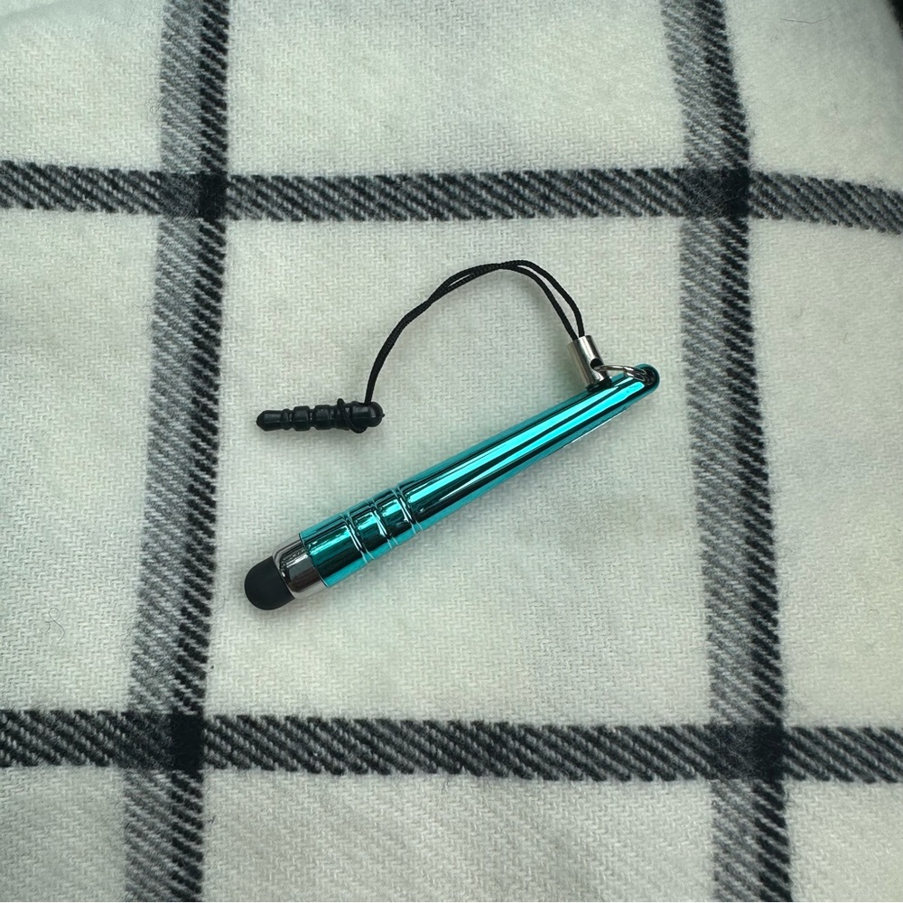 Blue Mini Stylus Pen for cellphone ipad - Picture 2 of 3